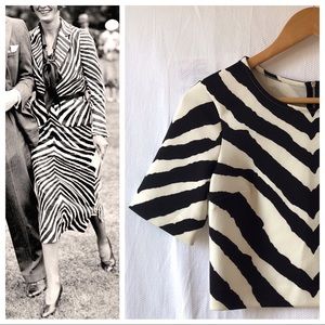 Express short sleeve zebra print crop top BNWT